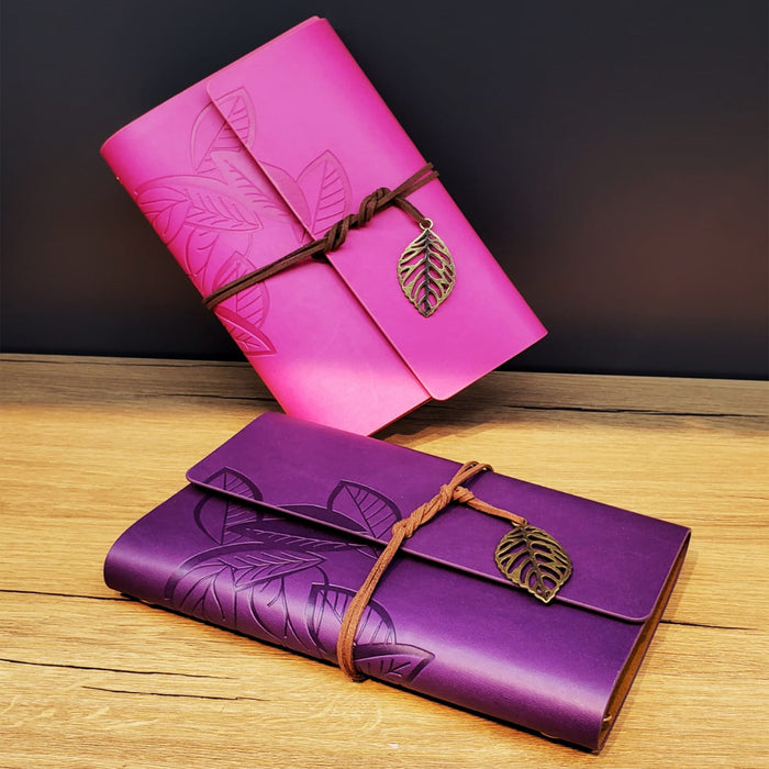 2'lü Paket – Deri Yaprak Desenli Çizgisiz Defter